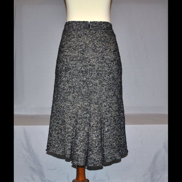 BCBGMaxAzria Midi Skirt Size 2 Wool Silk Blend Fishtail Pencil Skirt - Picture 2 of 11